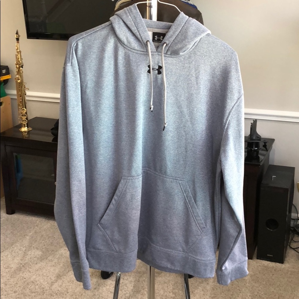 UA gray hoodie